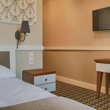 Hotel Kamienica 3*
