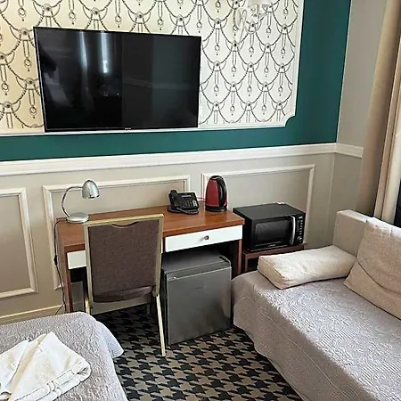 Kamienica 3* シェドルツェ