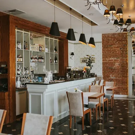 Hotel Kamienica 3*